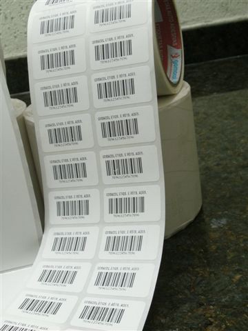 Etiquetas adesivas para código de barras